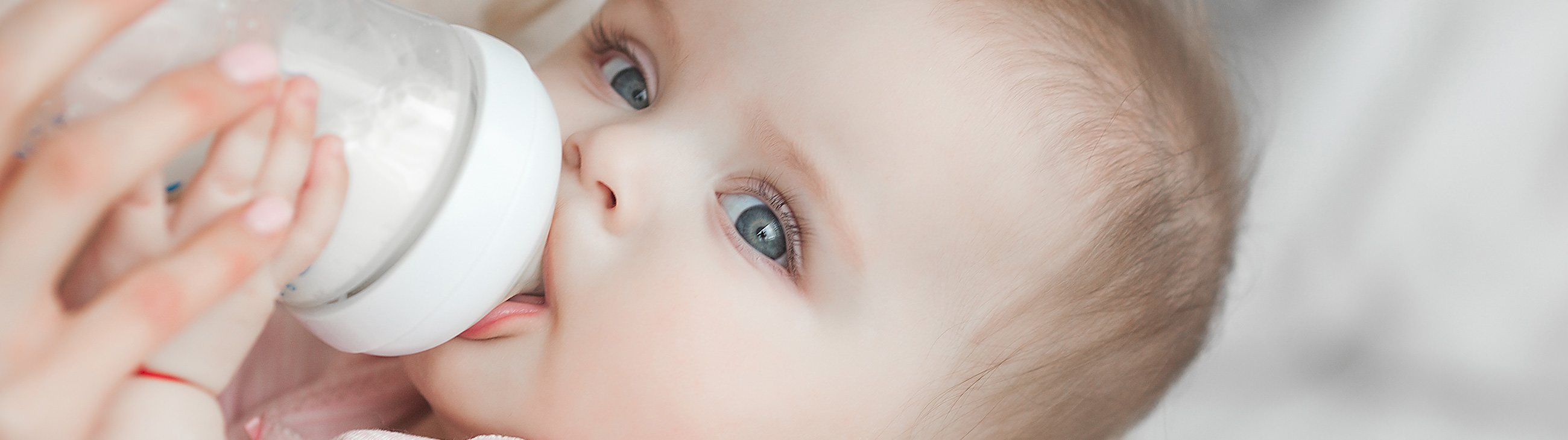 Eczema : ¿Qué leche dar a su bebé?